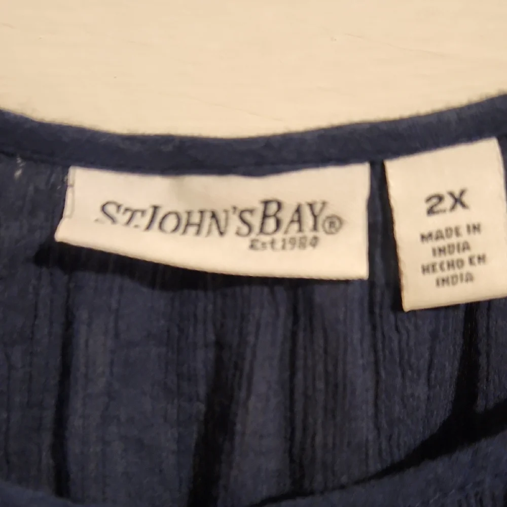 St. John's Bay Blue Relaxed Ruched 3/4 Sleeve Blouse - Picture 2 of 2